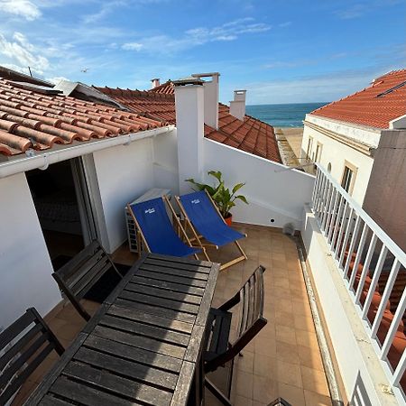 Casa Na Onda Liberdade Apartment Nazare Bagian luar foto