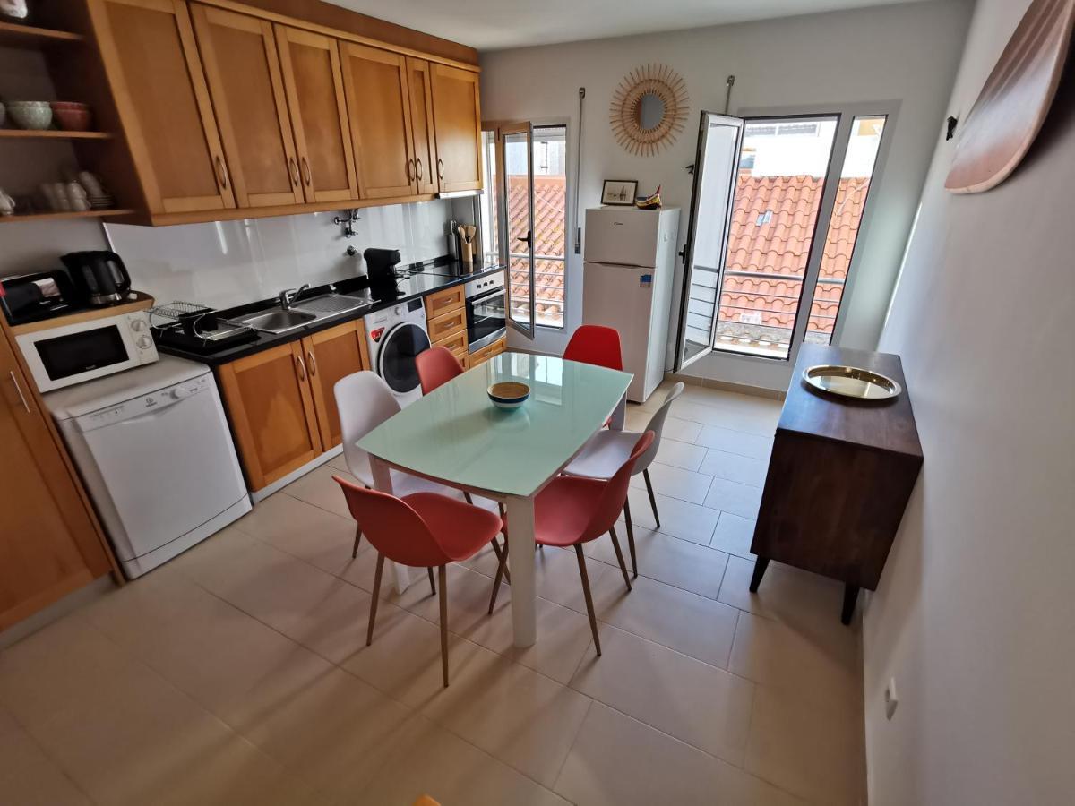 Casa Na Onda Liberdade Apartment Nazare Bagian luar foto