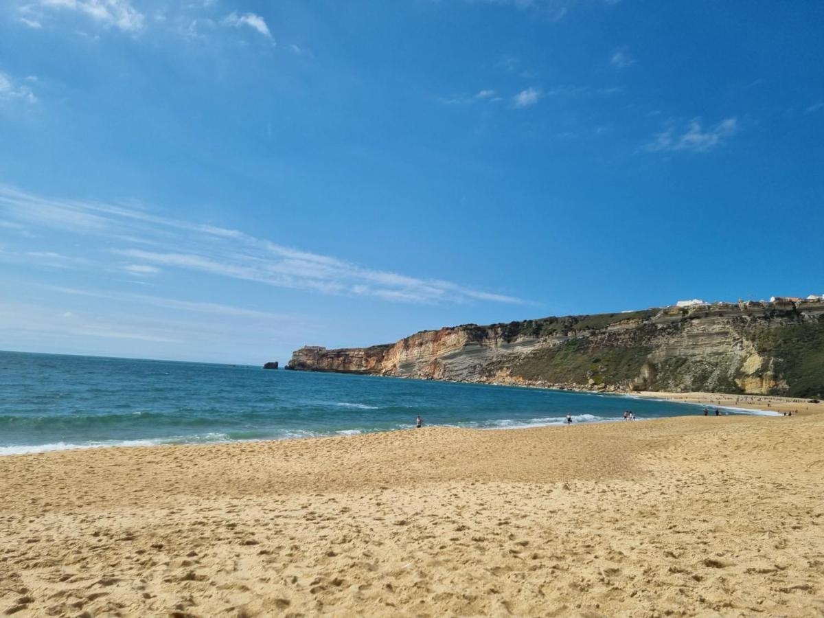 Casa Na Onda Liberdade Apartment Nazare Bagian luar foto
