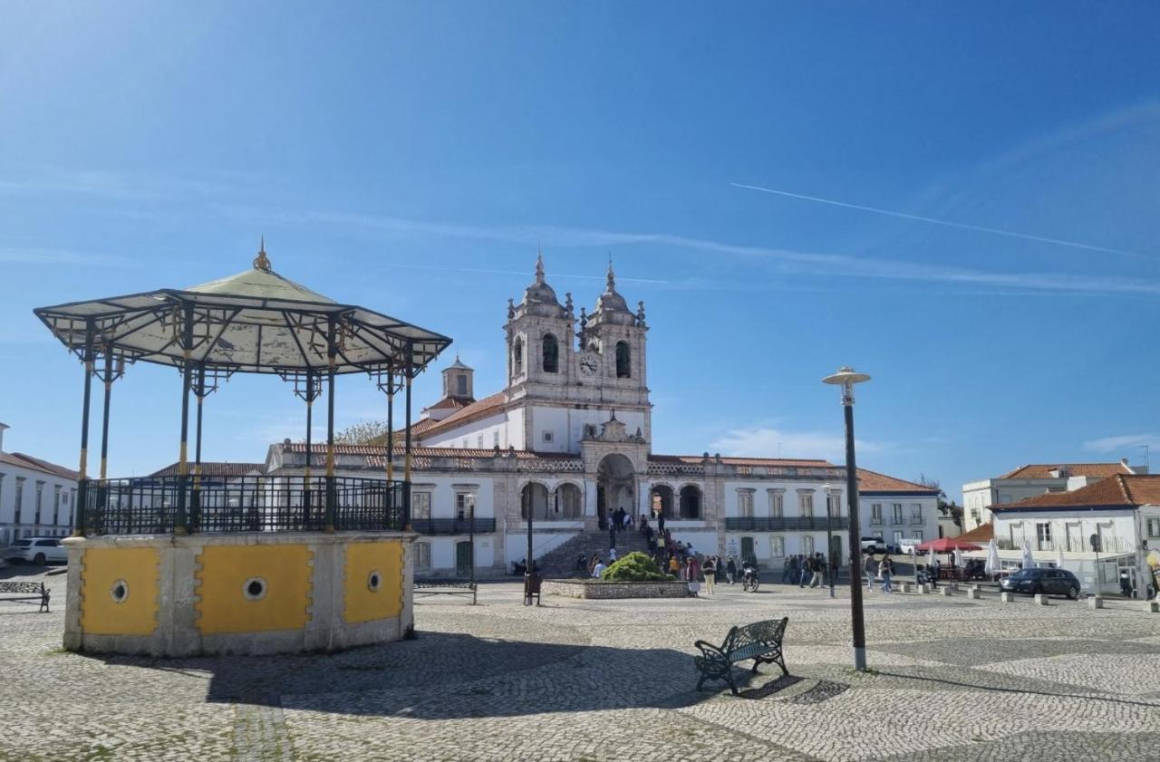 Casa Na Onda Liberdade Apartment Nazare Bagian luar foto